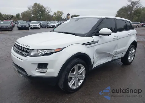 2015 Land Rover Range Rover Evoque Pure z USA, uszkodzony, nr VIN SALVR2BG1FH010444
